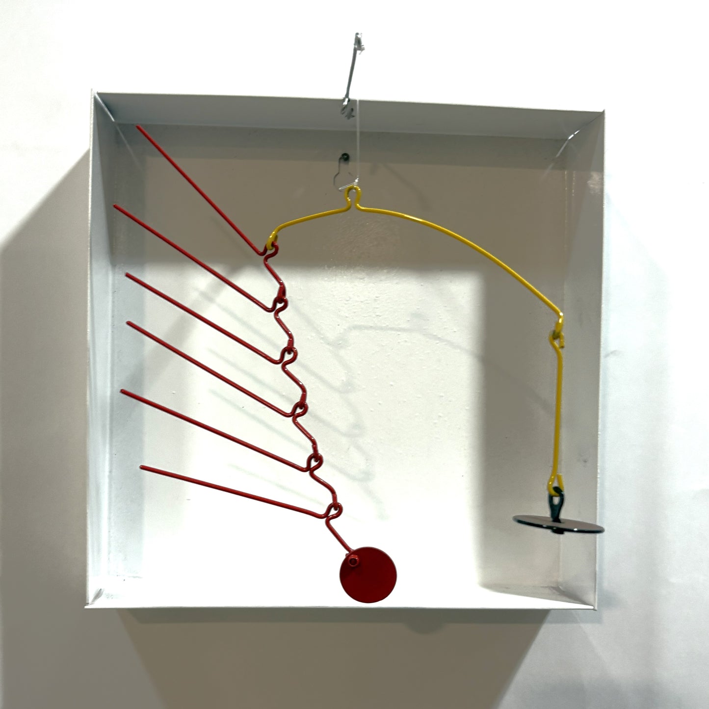 ARPEGIO - Móvil de pared - 23x23 cm