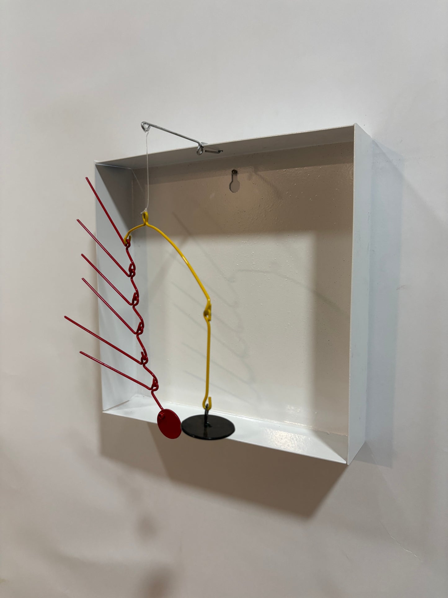 ARPEGIO - Móvil de pared - 23x23 cm