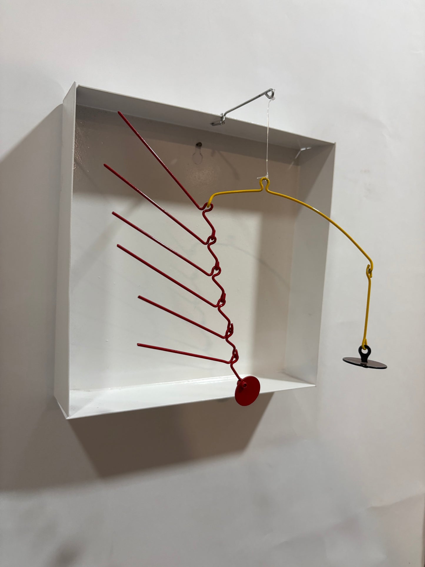 ARPEGIO - Móvil de pared - 23x23 cm