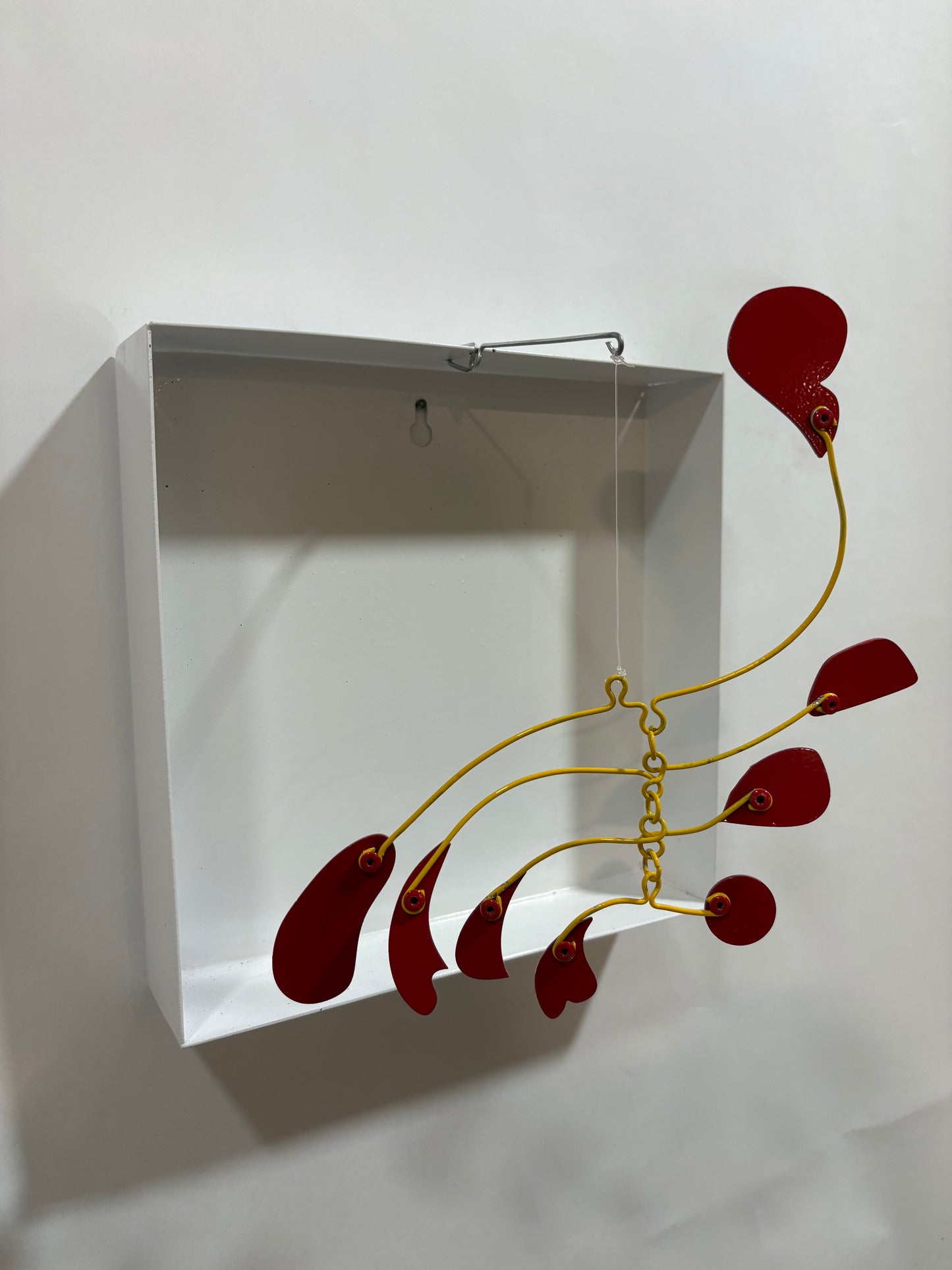 BANDADA - Móvil de pared - 23x23 cm
