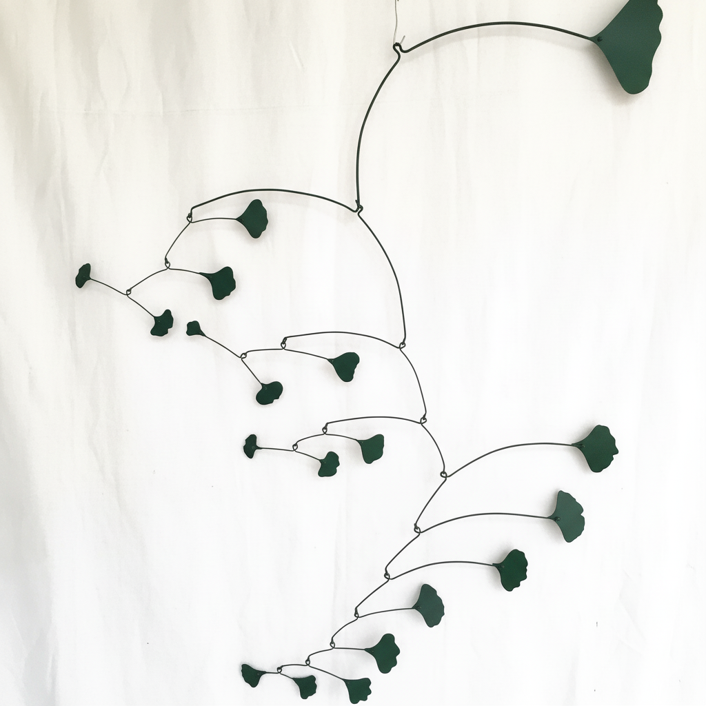 GINKGO - Inspiración botánica en equilibrio que aporta frescura y ligereza visual.