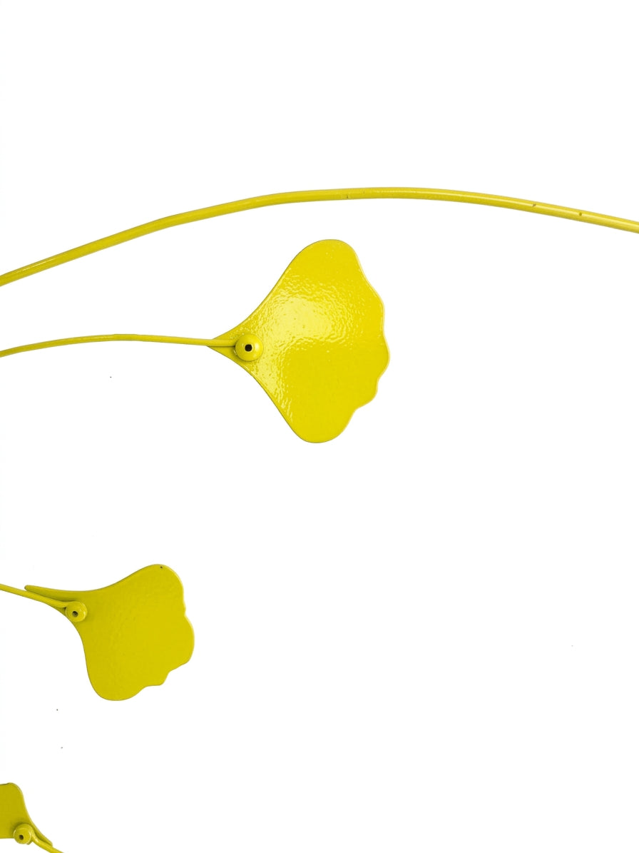GINKGO — Escultura Cinética para Colgar | Diseño Botánico 100×110cm