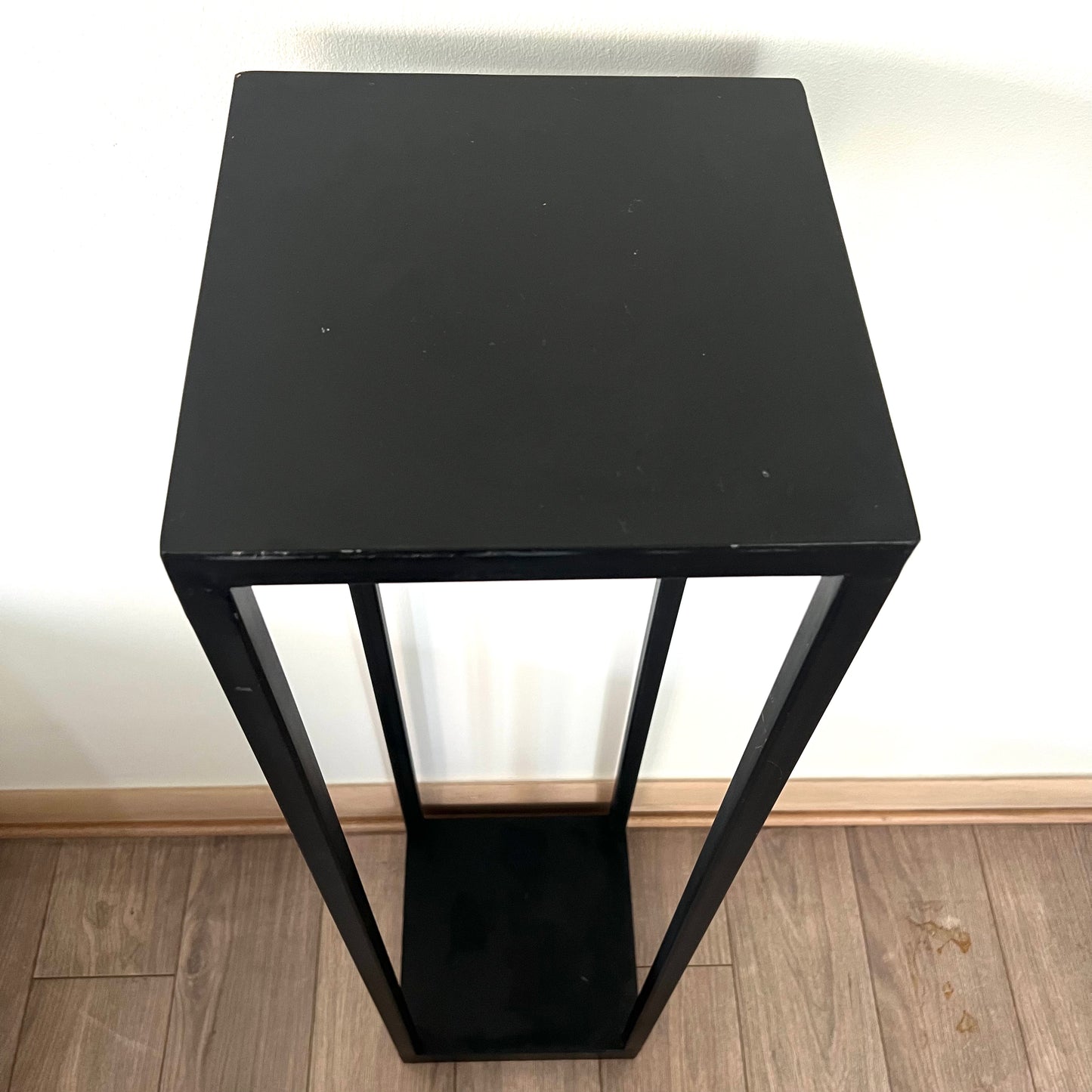 PLINTO ALTO - Para esculturas - Alto 100cm x Ancho 25cm x Profundidad 35cm