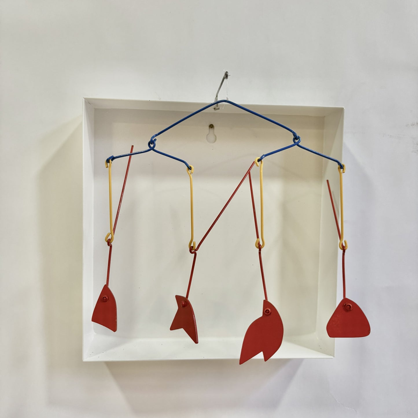 COMPARSA - Móvil de pared - 23x23 cm