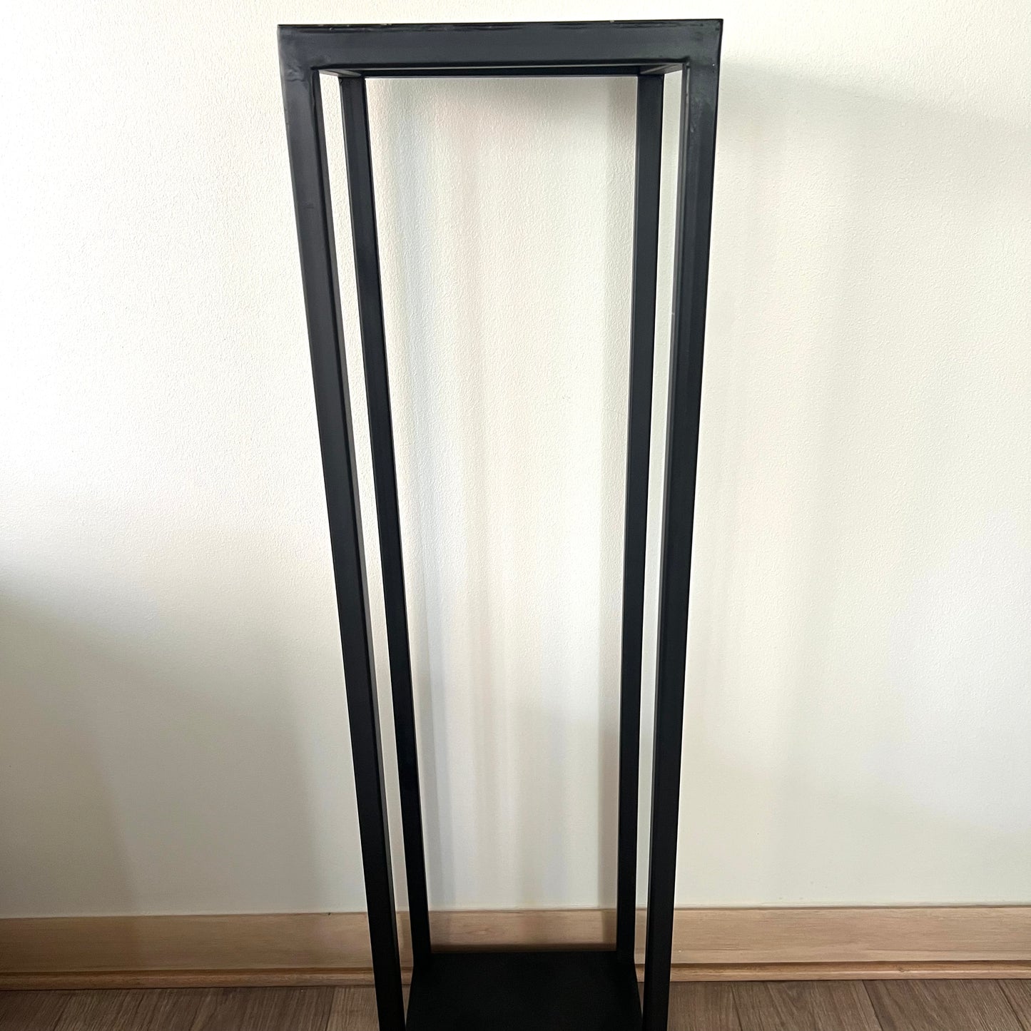 PANDORA - Sorpresa y movimiento que revelan la magia en lo cotidiano.